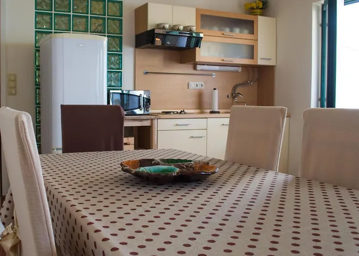 Apartamento Iva Omiš