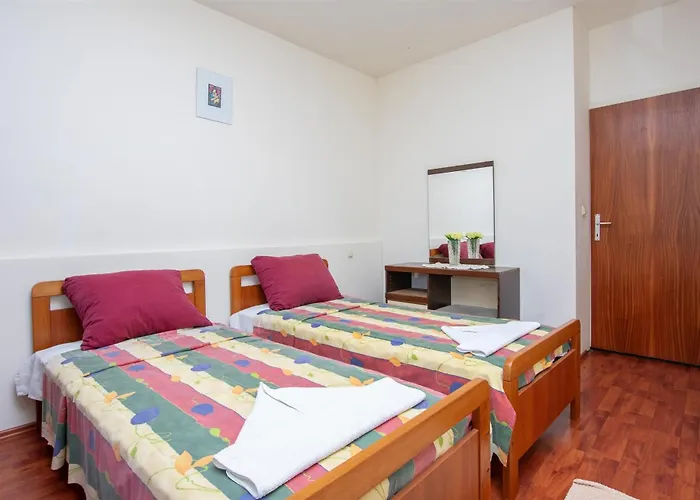 Iva Apartament Omiš